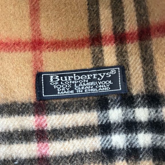 BURBERRYS SCARF - Picture 5 of 9